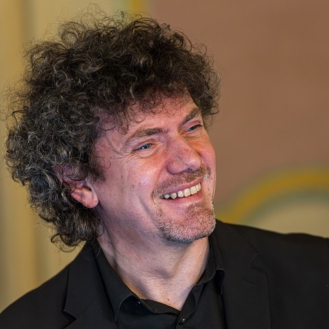 Roberto Olzer
